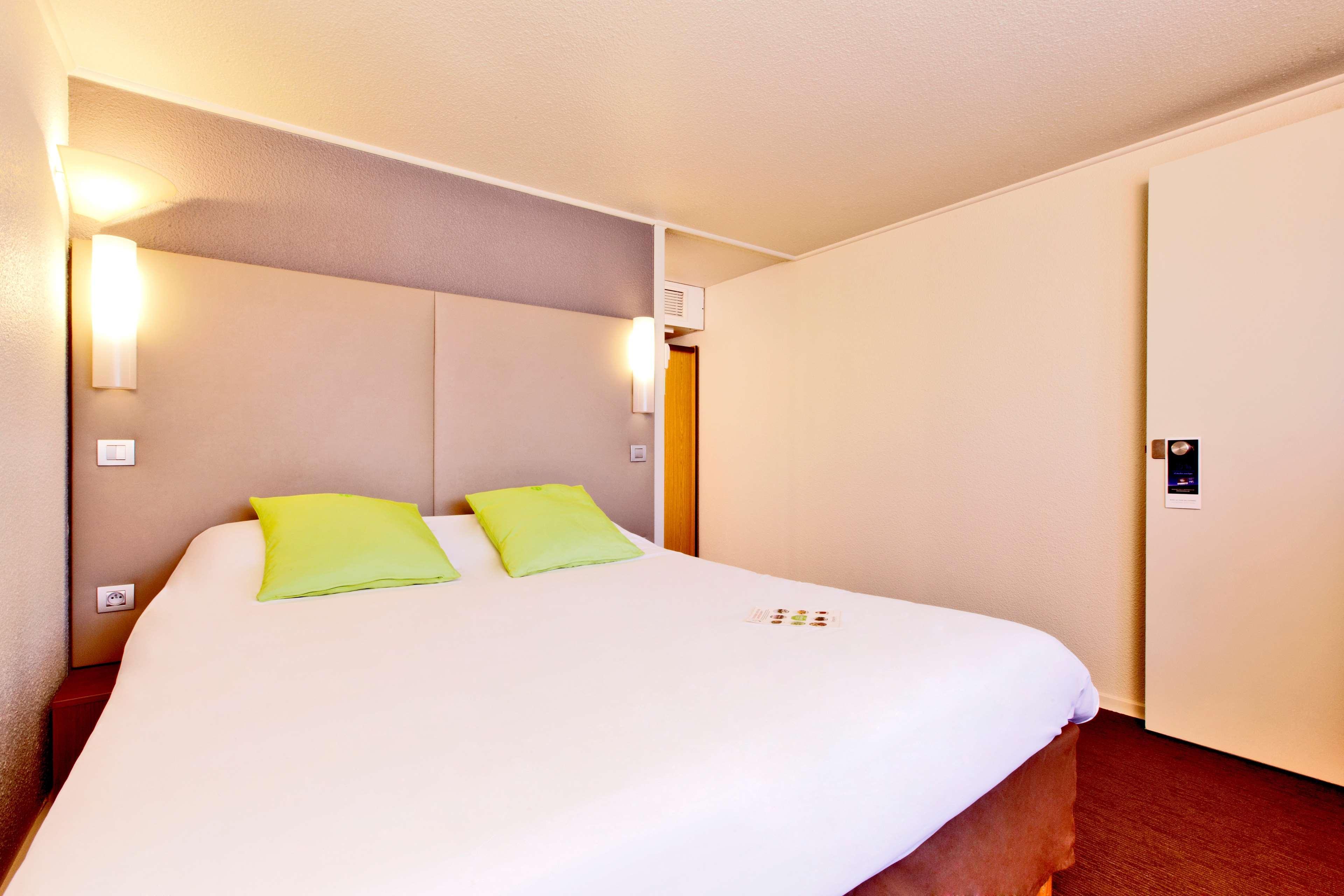 Campanile Brest - Gouesnou Aeroport Otel Dış mekan fotoğraf